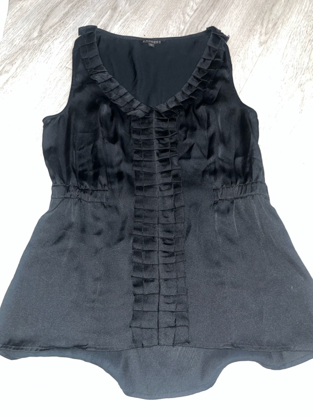 Express Black Ruffled Tank Medium - Picture 1 of 8